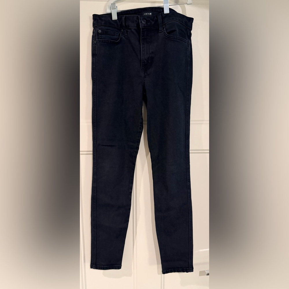 Joe's Jeans Women's in Deep Black THE CHARLIE HIGH RISE SKINNY ANKLE